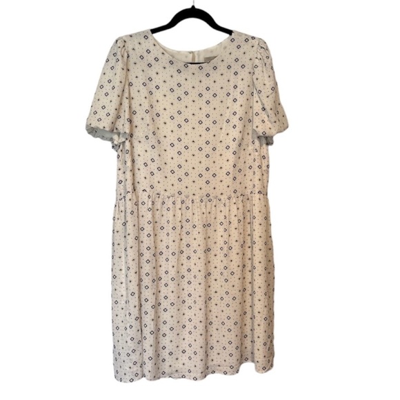 LOFT Geo Puff Sleeve Swing Dress - Picture 6 of 8
